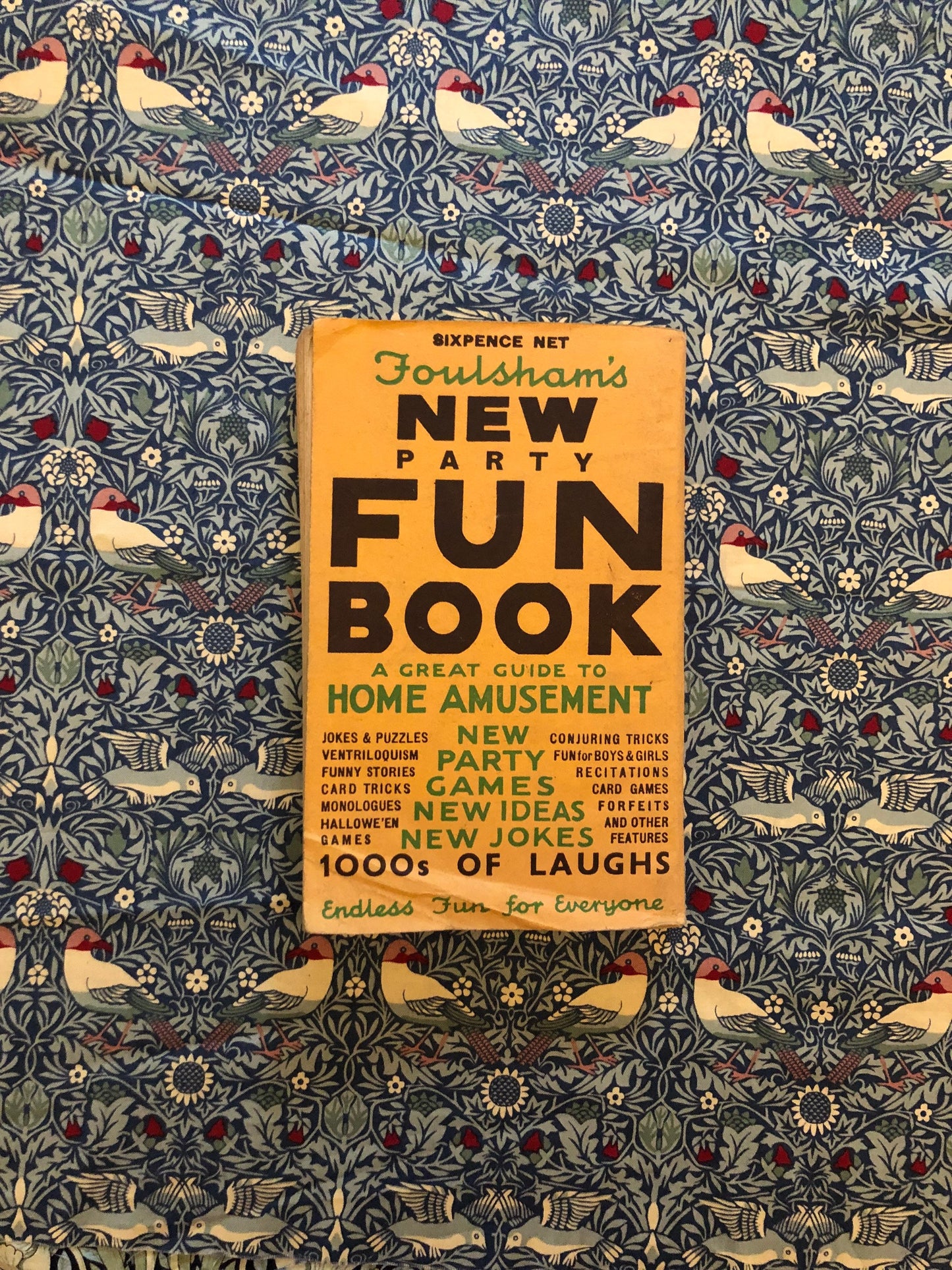 Foulsham’s New Party Fun Book - 1900